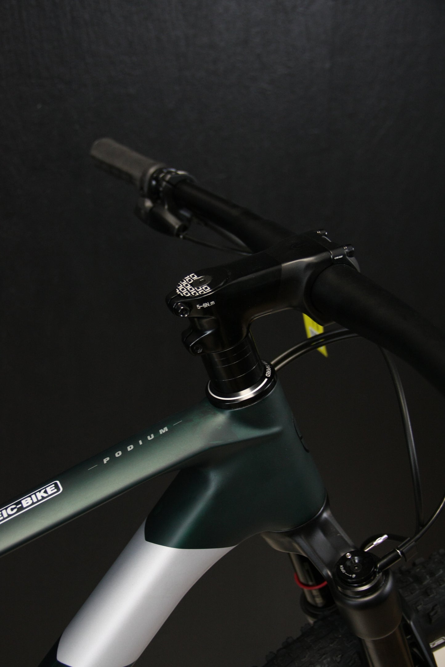 Mondraker Podium Carbon Hardtail