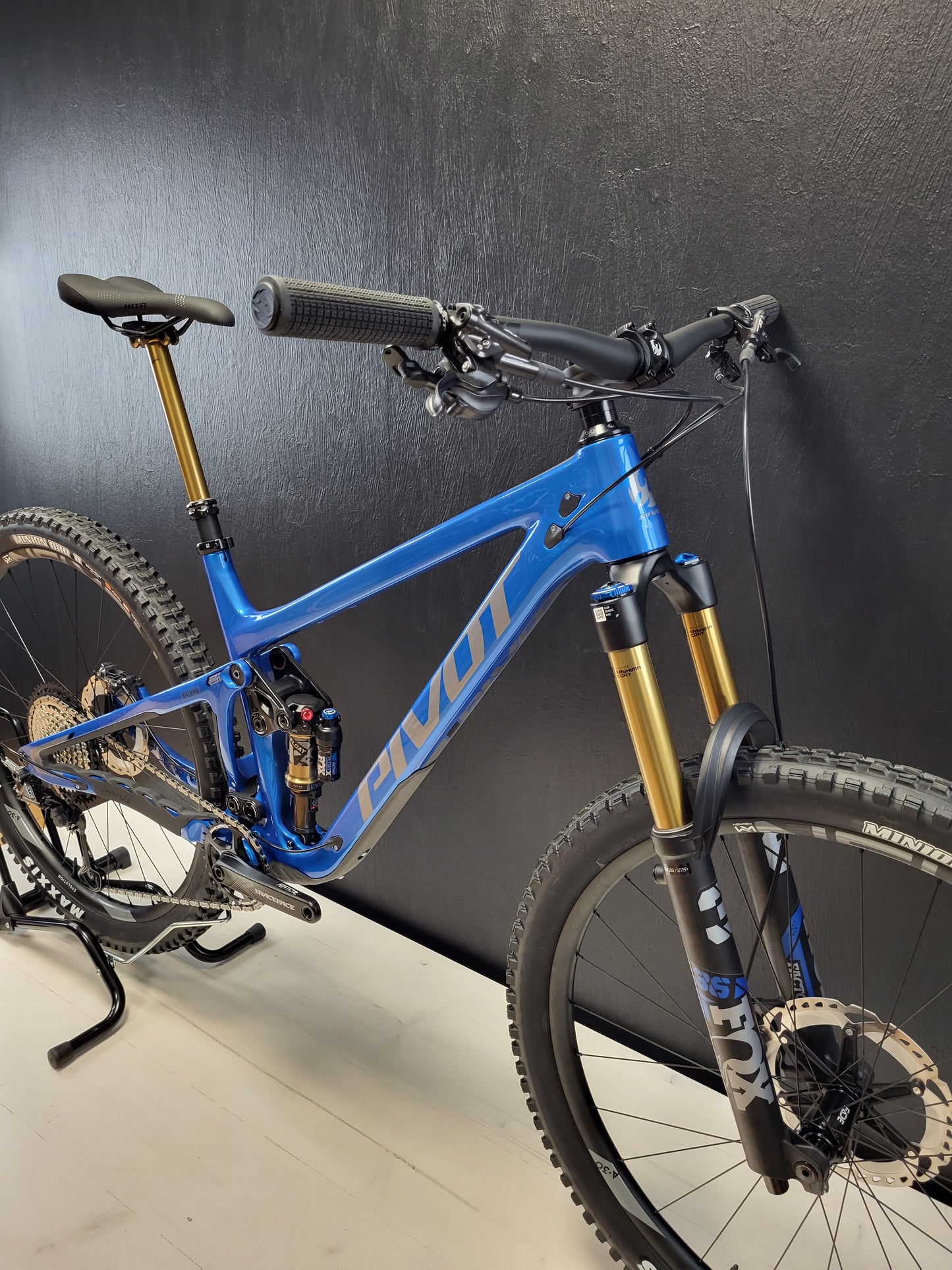 PIVOT Switchblade PRO XT/XTR