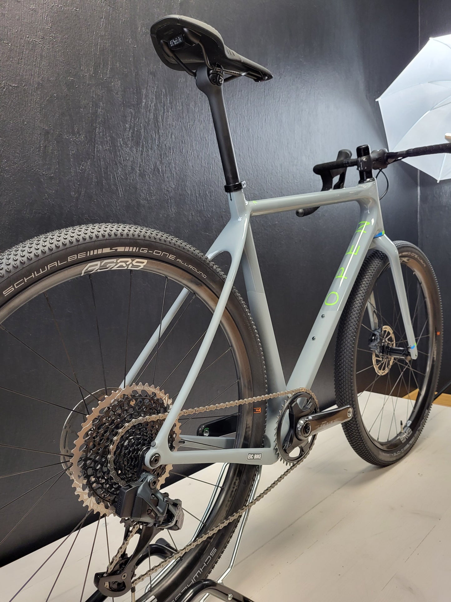 OPEN WI.DE Gravel Bike Sram Force/Eagle AXS ENVE 650b
