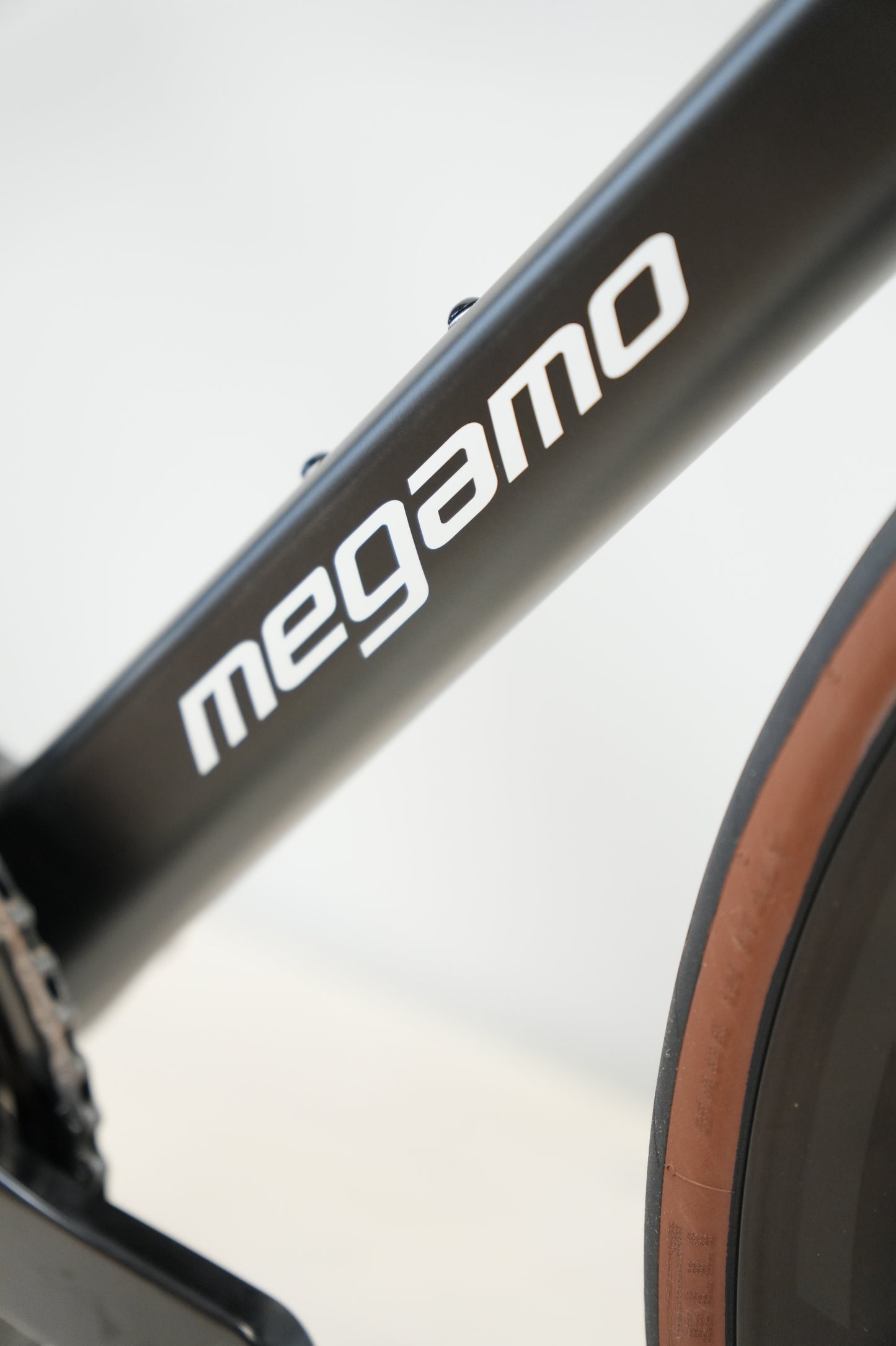 Megamo Raise 15 CW