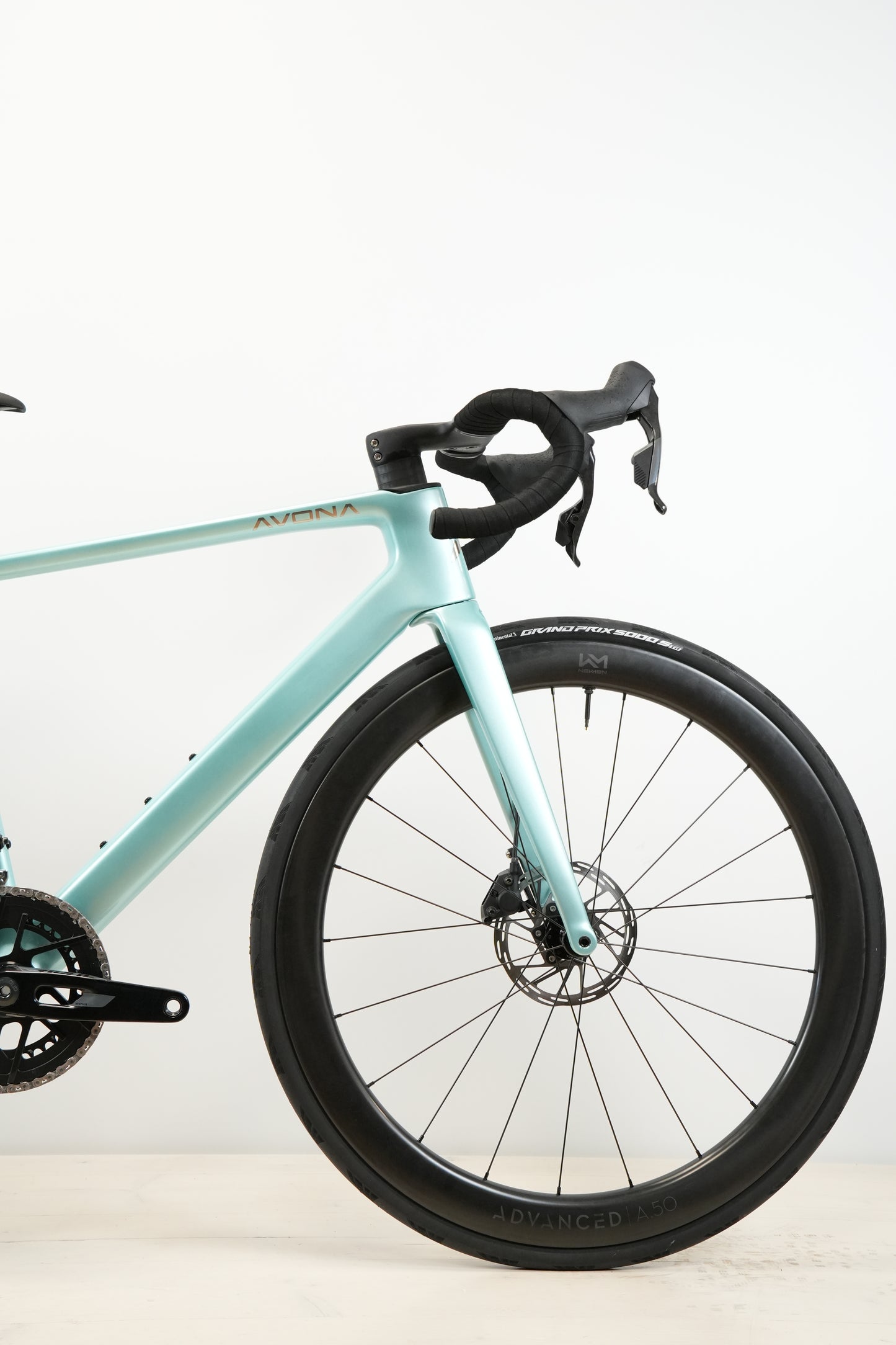AVONA Velum Rival AXS