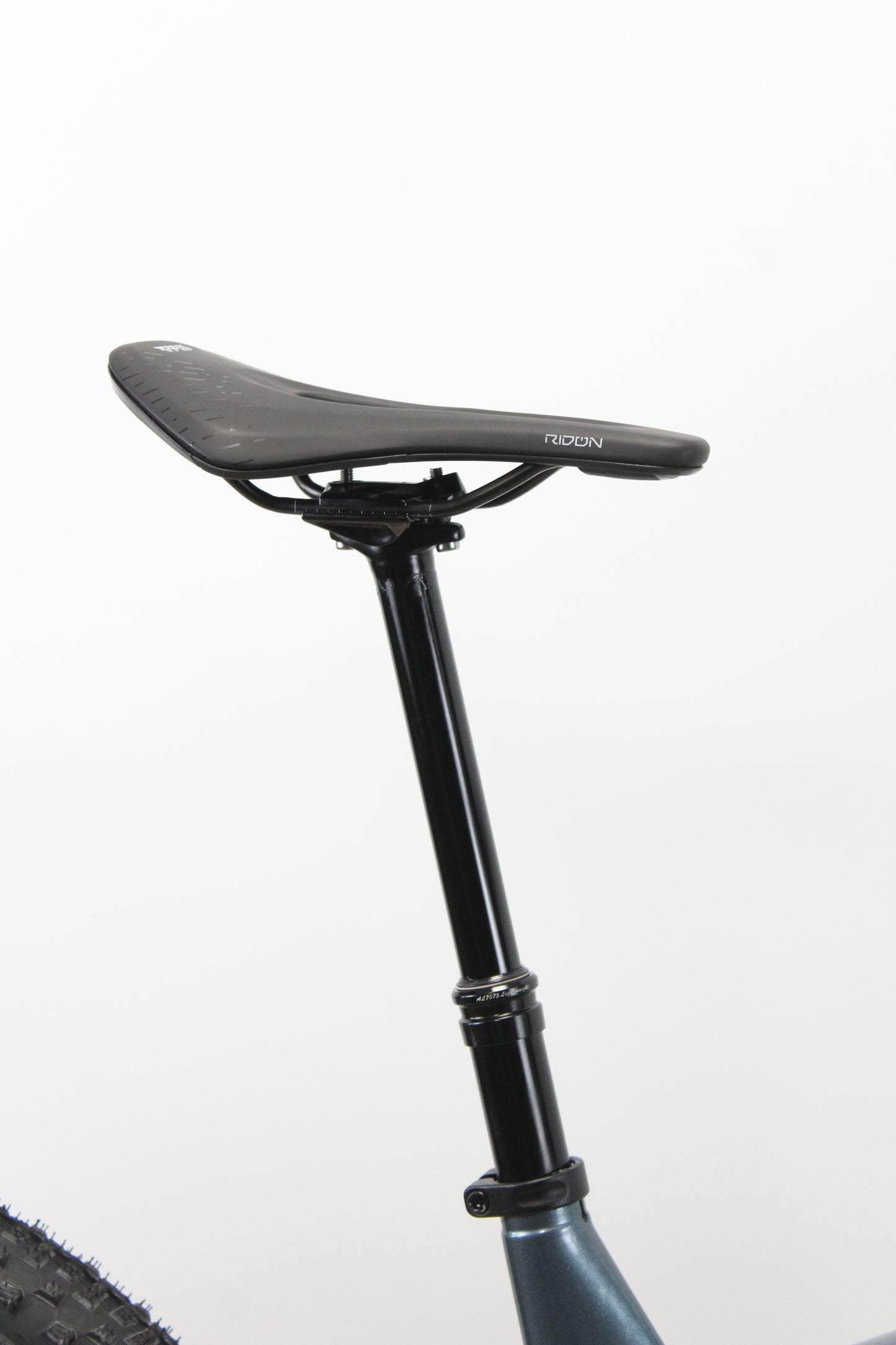 Megamo Reason AIR CRB 10