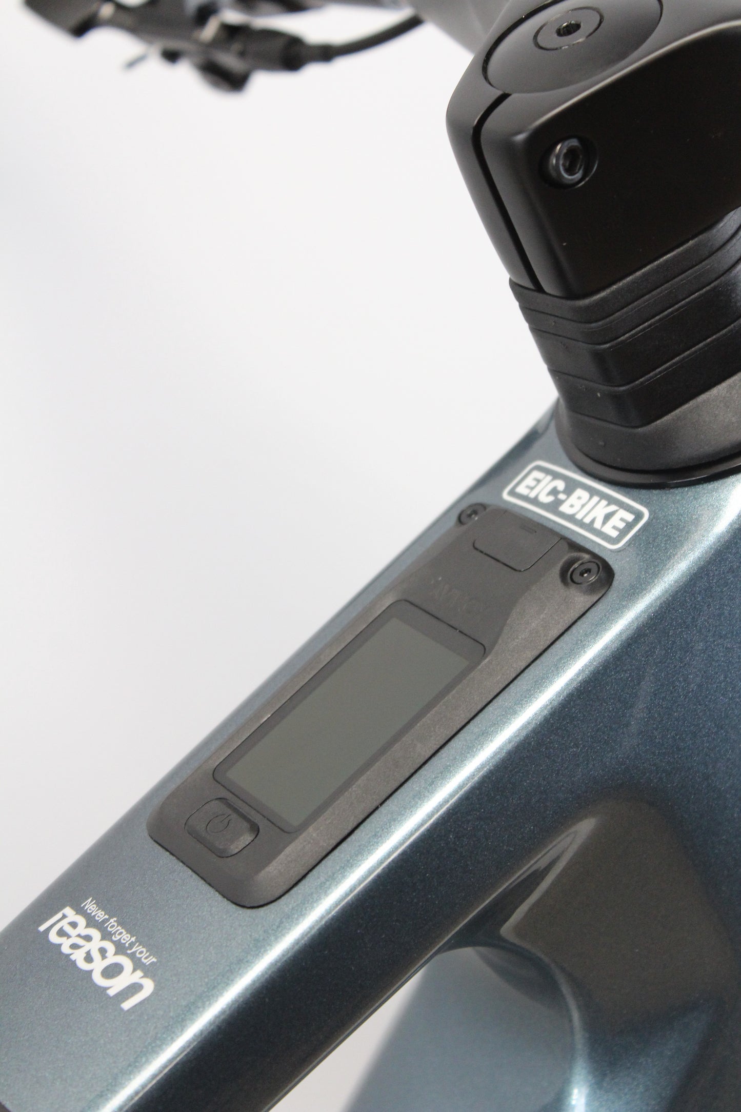 Megamo Reason AIR CRB 10