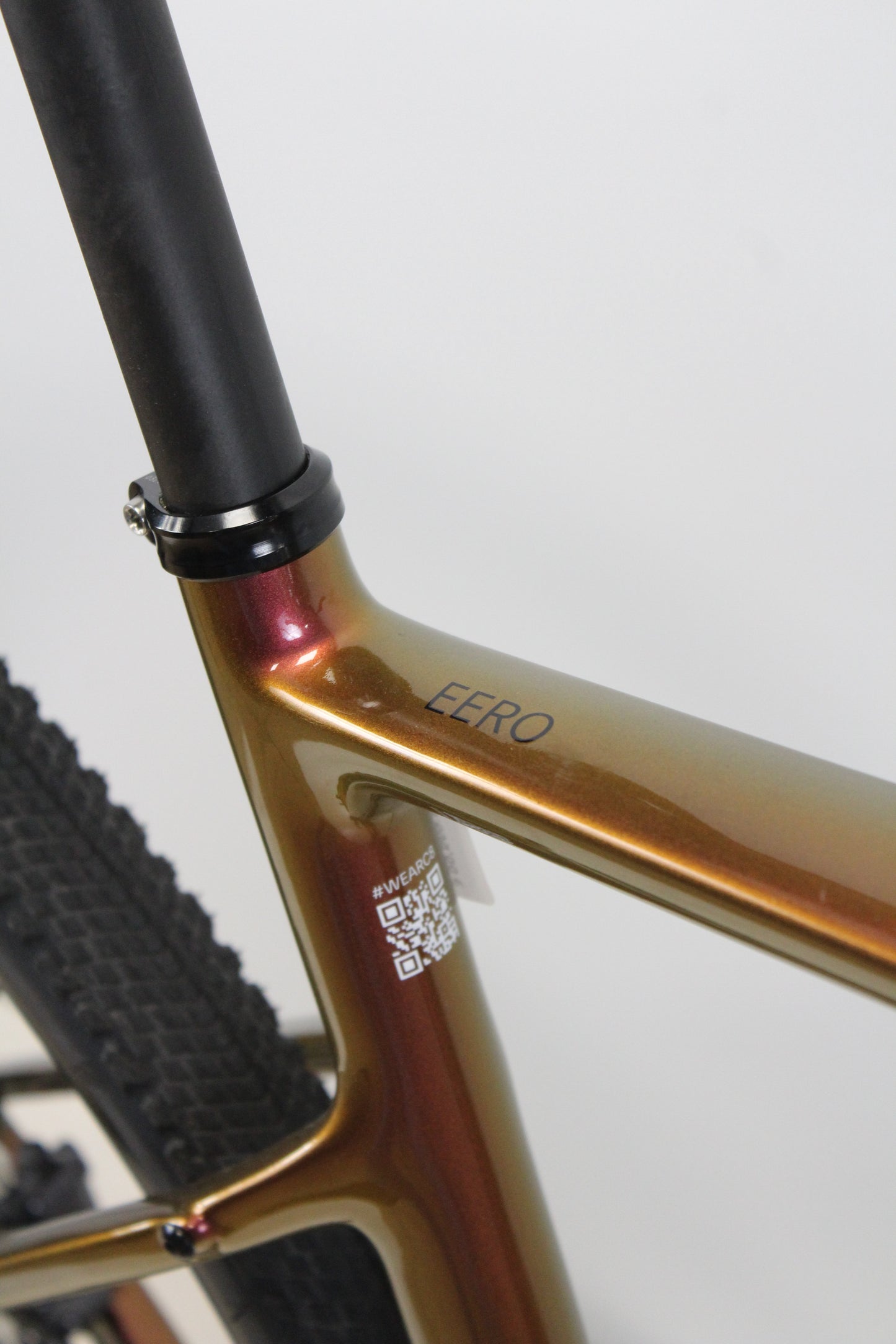 ARC 8  Eero Shiny Blaze