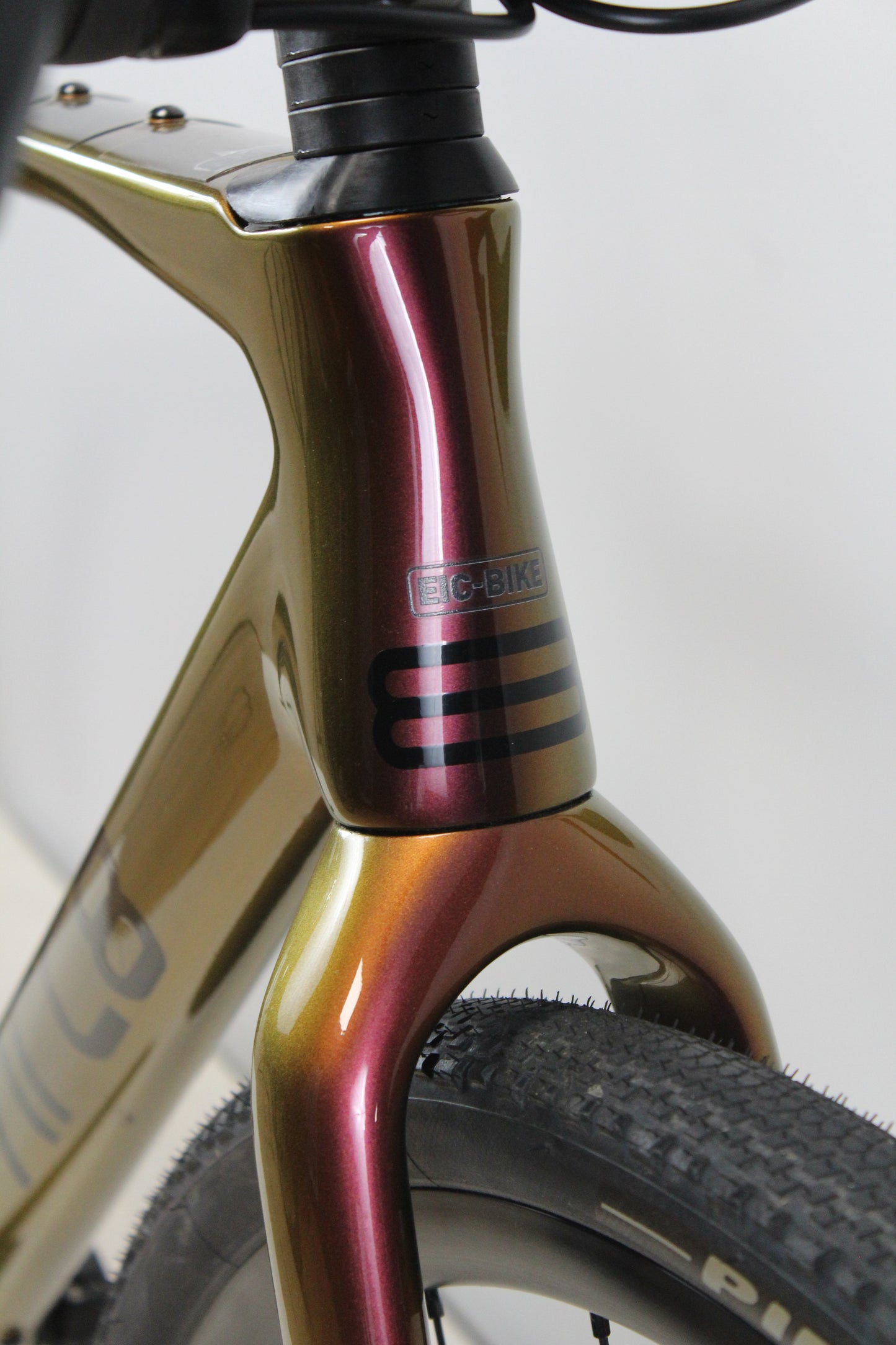 ARC 8  Eero Shiny Blaze