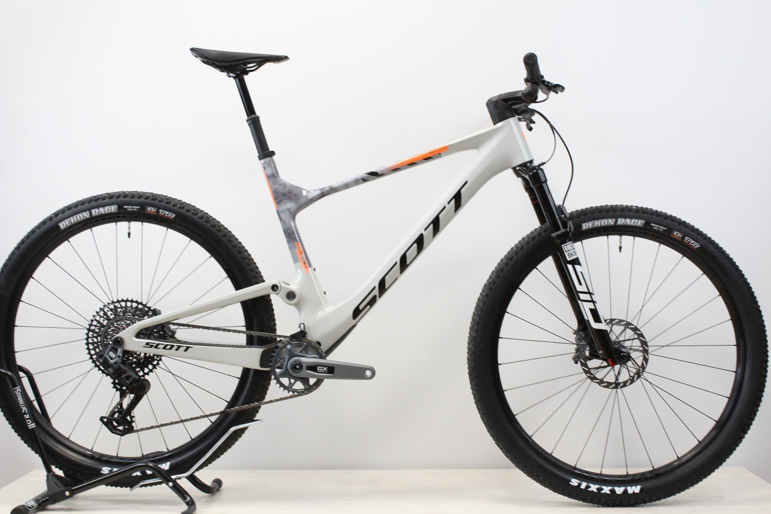 Scott Spark RC Team Issue – EIC-BIKE